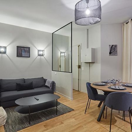 Apartment Center Of Paris By Studio Prestige Exterior foto
